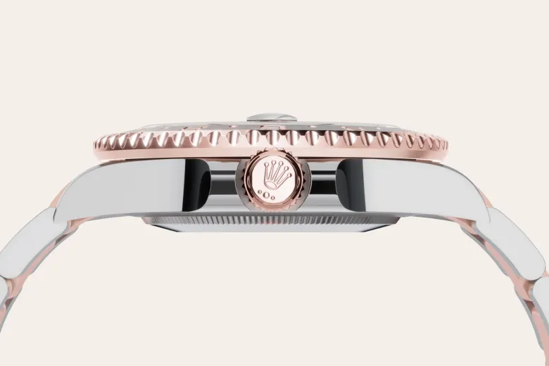 Rolex GMT-Master II in Rolesor Everose (combinazione di acciaio Oystersteel e oro Everose), M126711CHNR-0002 - Fani