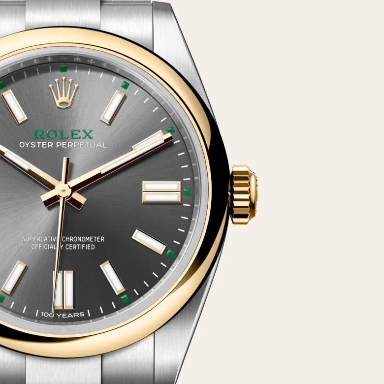 Rolex Oyster Perpetual in Rolesor giallo (combinazione di acciaio Oystersteel e oro giallo), M134303-0001 - Fani